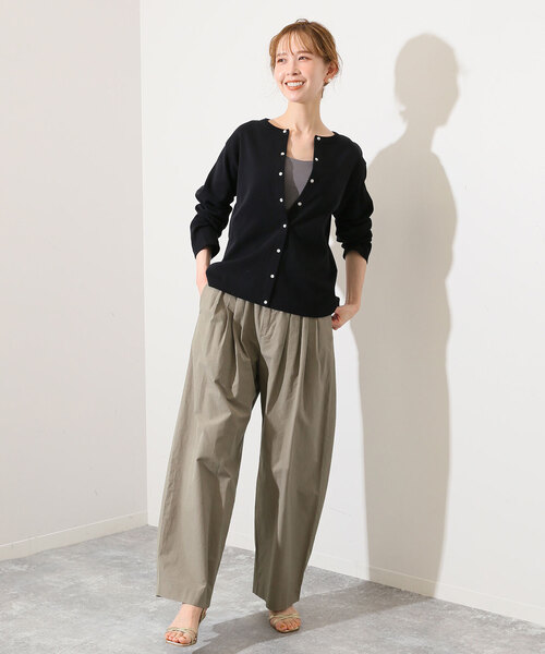 SLOBE IENA(スローブイエナ)の「パット付きバックオープンキャミ(キャミソール・レディース・ブラック/チャコールグレー/ベージュ・FREE)」の8枚目の写真