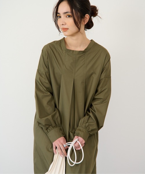 ECRIRE（エクリール）の「【nanaコラボ】前後2wayスタンドカラーシャツワンピース（シャツワンピース・レディース・ブラック/オフホワイト/カーキ/ピンク・M/L）」の19枚目の写真