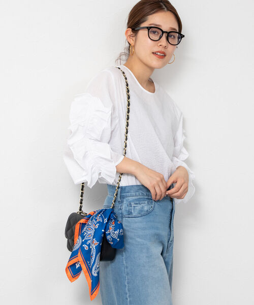 Rie Miller(リエミラー)の「ミラクルウエーブ袖フリルブラウス(シャツ/ブラウス・レディース・ブラック/ホワイト/グリーン・38)」の22枚目の写真