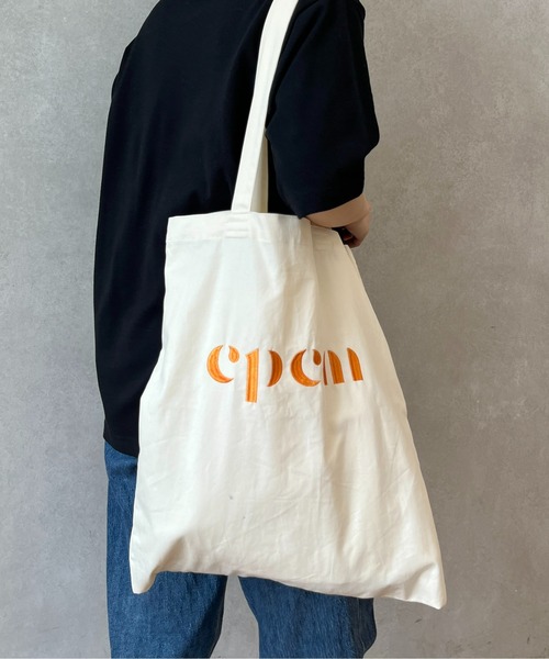 CPCM（シーピーシーエム）の「23SSカラーロゴトートバッグ（トートバッグ・レディース・グリーン/イエロー/ブラック/アイボリー・FREE）」の5枚目の写真