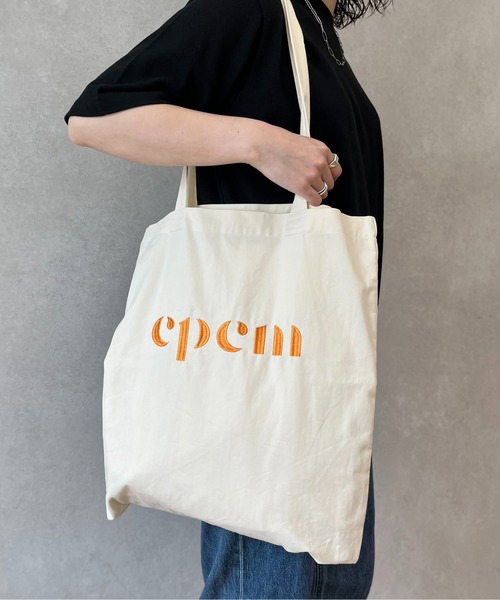 CPCM（シーピーシーエム）の「23SSカラーロゴトートバッグ（トートバッグ・レディース・グリーン/イエロー/ブラック/アイボリー・FREE）」の6枚目の写真
