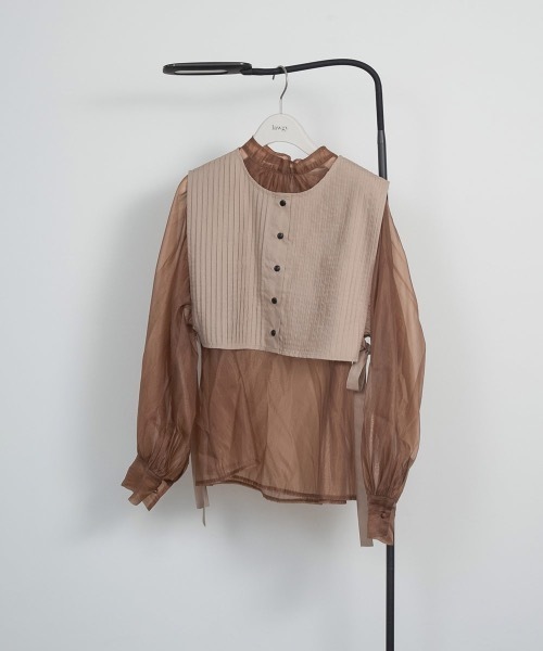 lawgy(ラウジー)の「pin tuck vest shirt op(ワンピース・レディース・ベージュ/ホワイト・FREE)」の14枚目の写真