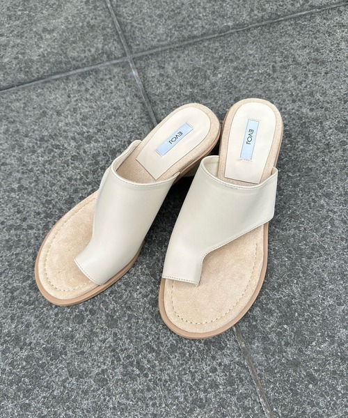 DouDou（ドゥドゥ）の「【WEB限定】ラウンドヒールトングサンダル（サンダル・レディース・ベージュ/ブラック/アイボリー・M/L）」の14枚目の写真