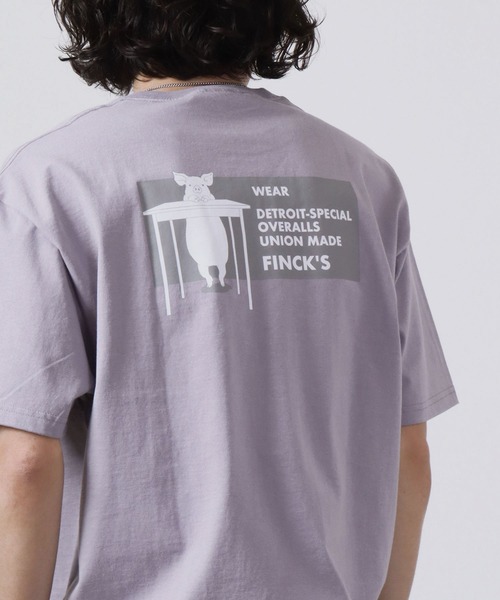 FUNALIVE(ファンアライブ)の「FINCK'S イラスト柄 オーバーサイズ半袖Tシャツ(Tシャツ/カットソー・メンズ・ホワイト系その他3/グリーン/ホワイト系その他/グレー系その他2/グレー系その他3/ラベンダー/サンドベージュ/グレー系その他/チャコールグレー/オフホワイト/ホワイト系その他2/サックスブルー・XL/L/M)」の12枚目の写真