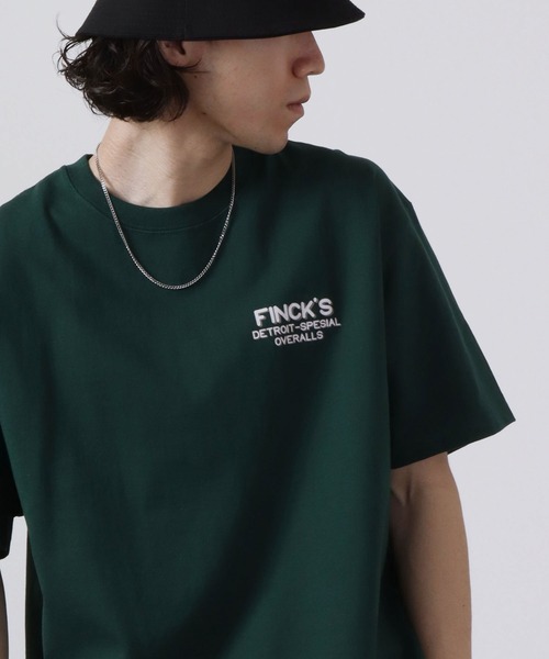 FUNALIVE(ファンアライブ)の「FINCK'S イラスト柄 オーバーサイズ半袖Tシャツ(Tシャツ/カットソー・メンズ・ホワイト系その他3/グリーン/ホワイト系その他/グレー系その他2/グレー系その他3/ラベンダー/サンドベージュ/グレー系その他/チャコールグレー/オフホワイト/ホワイト系その他2/サックスブルー・XL/L/M)」の10枚目の写真