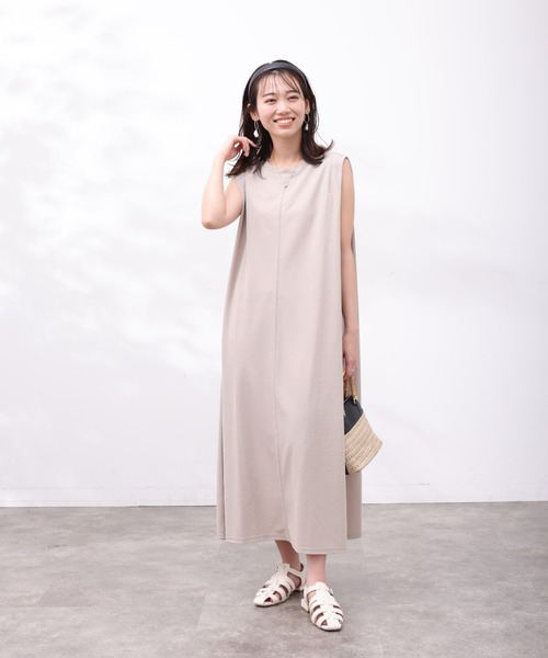 Chez toi（シェトワ）の「ショルダータックカットワンピース（ワンピース・レディース・カーキ/ブラック/ピンク/グレイッシュベージュ・FREE）」の18枚目の写真