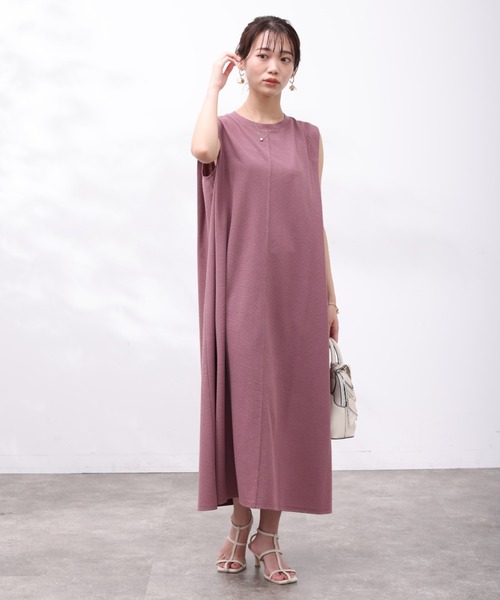 Chez toi（シェトワ）の「ショルダータックカットワンピース（ワンピース・レディース・カーキ/ブラック/ピンク/グレイッシュベージュ・FREE）」の22枚目の写真