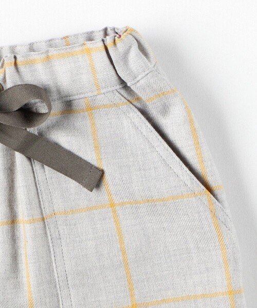 TOMORROWLAND （トゥモローランド）の「ウールチェックパッチポケットショートパンツ（その他パンツ・キッズ・グレー系その他2・5）」の4枚目の写真
