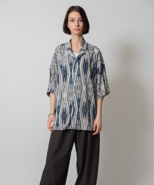 D.TT.K（ディティーティーケー）の「【ユニセックス】RETRO OVERSIZED SHIRTS レトロ柄 オーバーサイズ シルエット シャツ（シャツ/ブラウス・メンズ・ネイビー/チャコールグレー・FREE）」の13枚目の写真