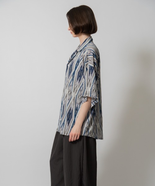 D.TT.K（ディティーティーケー）の「【ユニセックス】RETRO OVERSIZED SHIRTS レトロ柄 オーバーサイズ シルエット シャツ（シャツ/ブラウス・メンズ・ネイビー/チャコールグレー・FREE）」の15枚目の写真