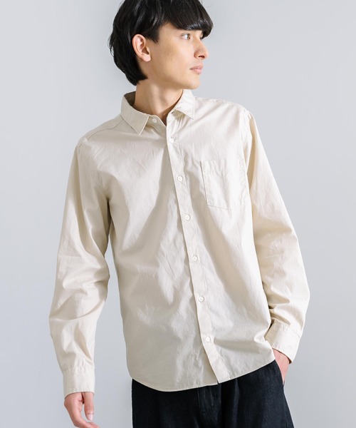 Rocky Monroe(ロッキーモンロー)の「日本製 ナノファイン加工 ブロードレギュラーカラー 長袖シャツ(シャツ/ブラウス・メンズ・ベージュ/ブラック/ホワイト/カーキ/サックスブルー/ネイビー/ワイン/ブラック系その他/ライトピンク/ブラック系その他2/ネイビー系/ネイビー系1・LL/M/L)」の1枚目の写真