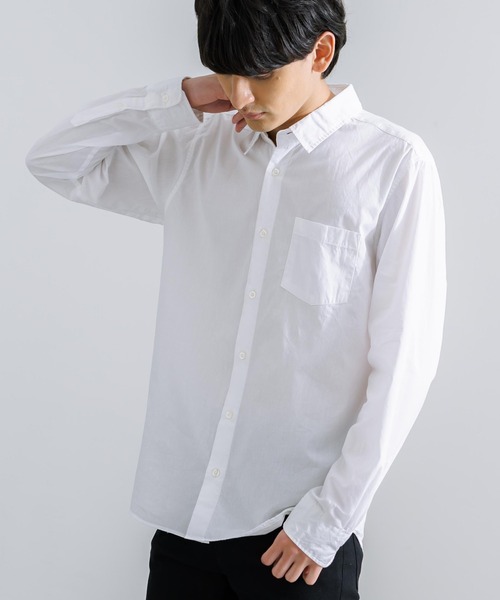 Rocky Monroe(ロッキーモンロー)の「日本製 ナノファイン加工 ブロードレギュラーカラー 長袖シャツ(シャツ/ブラウス・メンズ・ベージュ/ブラック/ホワイト/カーキ/サックスブルー/ネイビー/ワイン/ブラック系その他/ライトピンク/ブラック系その他2/ネイビー系/ネイビー系1・LL/M/L)」の2枚目の写真