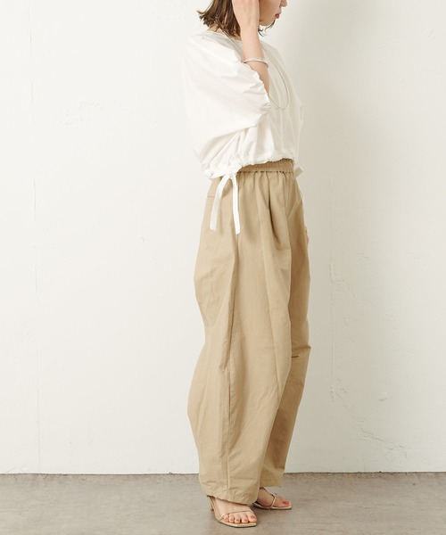 Omekashi(オメカシ)の「バルーンショートシャツ(シャツ/ブラウス・レディース・オフホワイト/ブラック/ベージュ・FREE)」の17枚目の写真