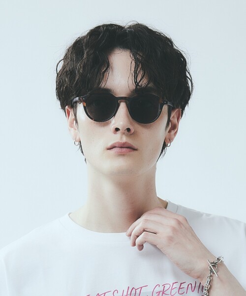 IZIPIZI（イジピジ）の「【IZIPIZI / イジピジ】SUN #D / ボストン型 サングラス / ユニセックス（サングラス・メンズ・ブラック/ネイビー/カーキ/ピンク/イエロー/その他1/その他2/その他3/シルバー/その他4/ゴールド/アイボリー・フリー）」の9枚目の写真