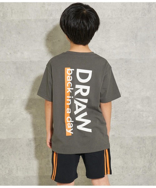 ANAP kids(アナップキッズ)の「バックプリントビッグTシャツ【親子お揃い】(Tシャツ/カットソー・キッズ・ホワイト/ライトグレー/スミクロ・110cm/100cm/120cm/130cm)」の2枚目の写真