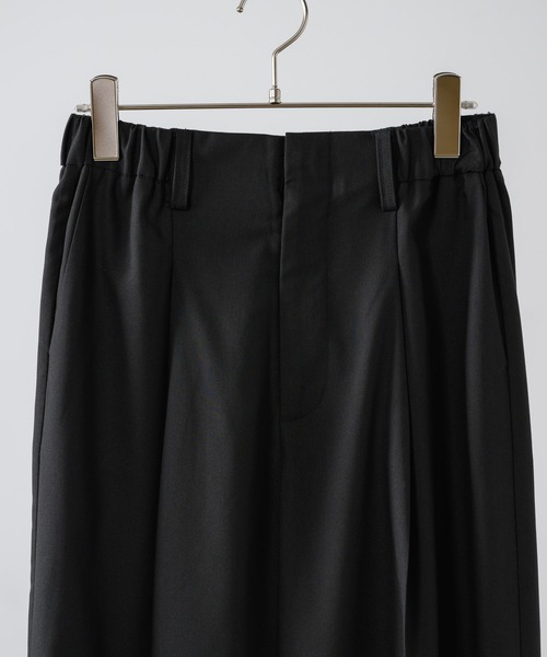 ADAMASTE（アダマスト）の「ワンタックワイドテーパードスラックス【セットアップ対応】【低身長向け】（スラックス・メンズ・ブラック・LARGE/MEDIUM/SMALL）」の12枚目の写真