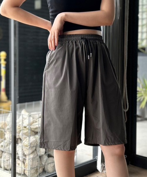 Kotoe（コトエ）の「【UNISEX】 ハーフパンツ レディース メンズ（その他パンツ・レディース・グレー/ブラック・M/L）」の2枚目の写真