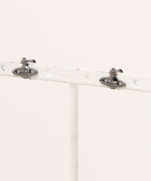 ヴィヴィアンウエストウッド ピアス 両耳用 NANO SOLITAIRE EARRINGS（ピアス（両耳用））｜Vivienne