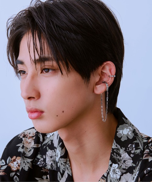 Ellno Loset(エルノロゼット)の「ロングチェーンイヤーカフ2SET(イヤーカフ・メンズ・シルバー・FREE)」の3枚目の写真