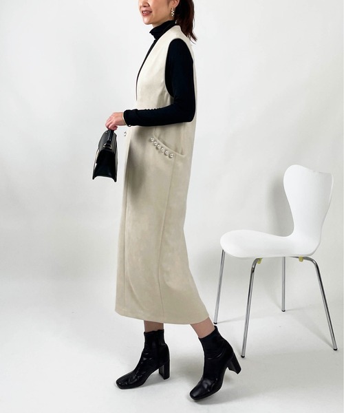 PICCIN PERLA（ピッチンペルラ）の「パール付きストレートジャンスカ（サロペット/オーバーオール・レディース・ブラック/グレー/アイボリー・M）」の16枚目の写真