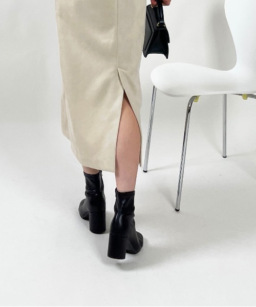 PICCIN PERLA（ピッチンペルラ）の「パール付きストレートジャンスカ（サロペット/オーバーオール・レディース・ブラック/グレー/アイボリー・M）」の22枚目の写真