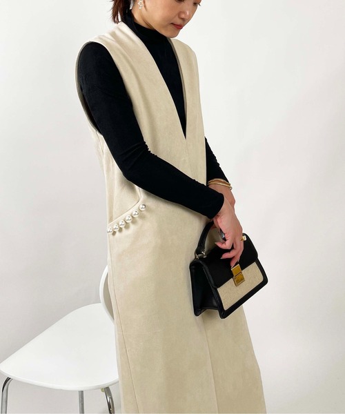 PICCIN PERLA（ピッチンペルラ）の「パール付きストレートジャンスカ（サロペット/オーバーオール・レディース・ブラック/グレー/アイボリー・M）」の19枚目の写真