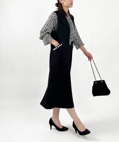 PICCIN PERLA（ピッチンペルラ）の「パール付きストレートジャンスカ（サロペット/オーバーオール・レディース・ブラック/グレー/アイボリー・M）」の12枚目の写真