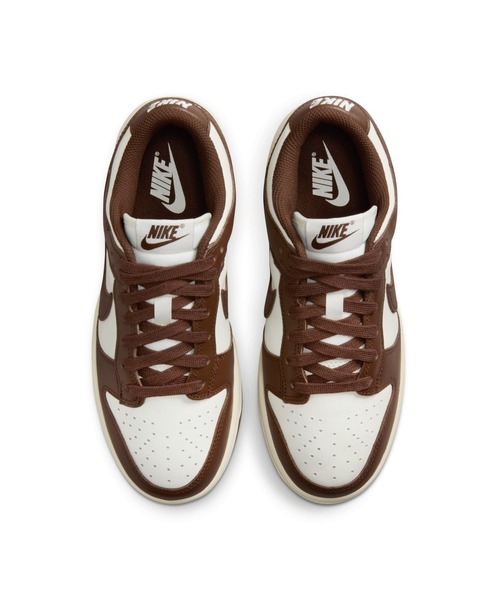 NIKE(ナイキ)の「W DUNK LOW DD1503-124(スニーカー・レディース・ホワイト・22.5cm/23.0cm/23.5cm/24.0cm/24.5cm/25.0cm/25.5cm/26.0cm/26.5cm/27.0cm/27.5cm/28.0cm/28.5cm/29.0cm)」の5枚目の写真