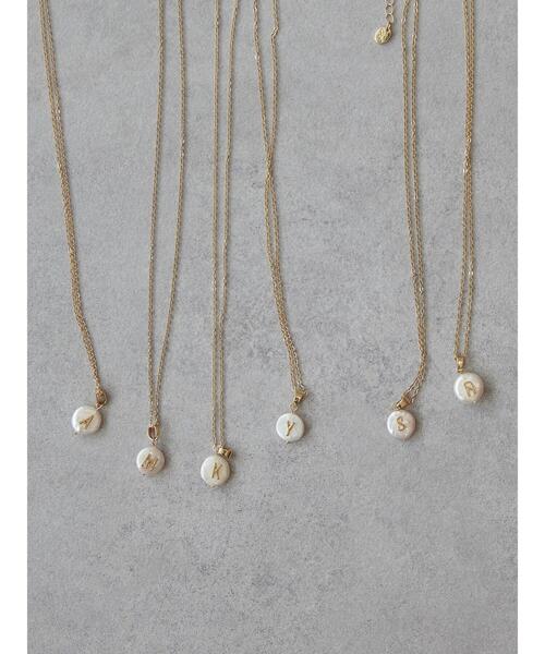 AMERICAN HOLIC（アメリカンホリック）の「イニシャル淡水パールネックレス（ネックレス・レディース・A/K/M/R/S/Y・FREE）」の7枚目の写真