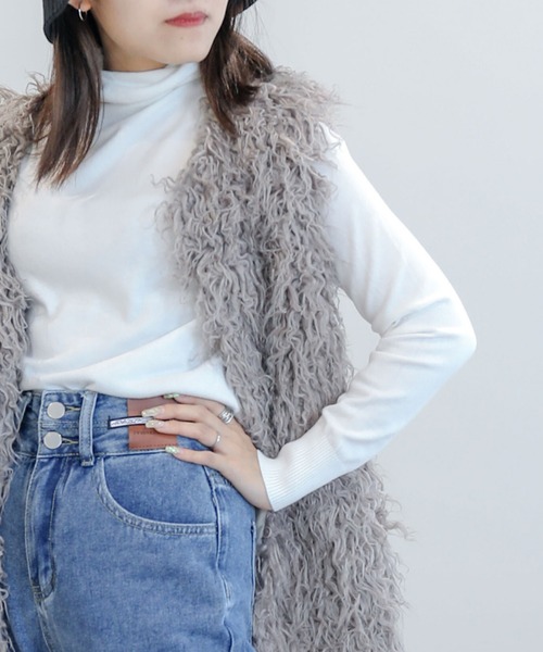 aimoha（アイモハ）の「ハイネック　ニットトップス（ニット/セーター・レディース・レッド/キャメル/グレー/ブラック/ホワイト/イエロー・MEDIUM/X-LARGE/LARGE）」の2枚目の写真