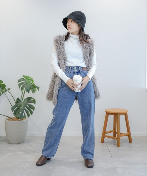 aimoha（アイモハ）の「ハイネック　ニットトップス（ニット/セーター・レディース・レッド/キャメル/グレー/ブラック/ホワイト/イエロー・MEDIUM/X-LARGE/LARGE）」の17枚目の写真