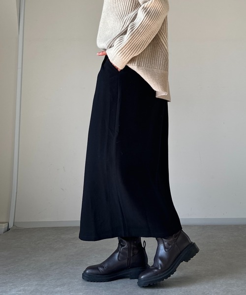 un dix cors（アンディコール）の「ドビー織裏毛スリットナロースカート（スカート・レディース・ブラック/モカ/ベージュ・FREE）」の5枚目の写真