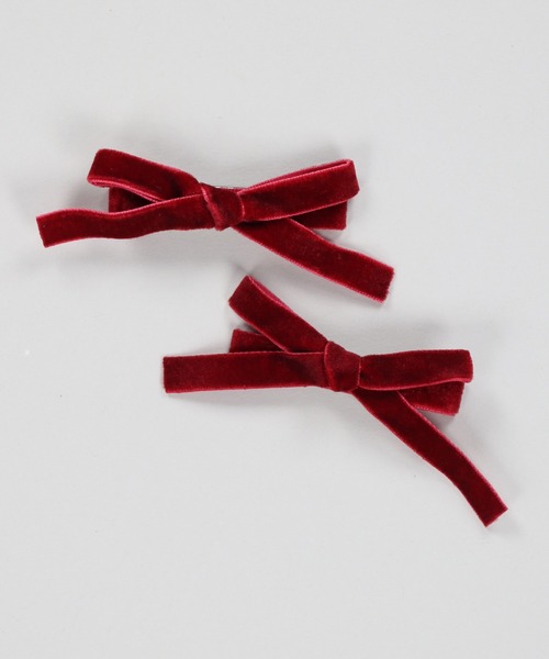SPINNS（スピンズ）の「【2個セット】ベロアリボンヘアクリップ（バレッタ/ヘアクリップ・レディース・ブラック/レッド/ピンク・ONESIZE）」の3枚目の写真