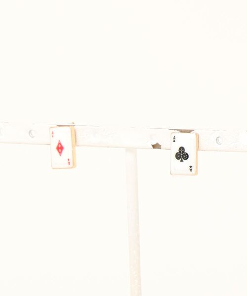 an meets zakka(アンミツザッカ)の「an meets zakka トランプピアス(ピアス(両耳用)・メンズ・B/A・ONE SIZE)」の5枚目の写真