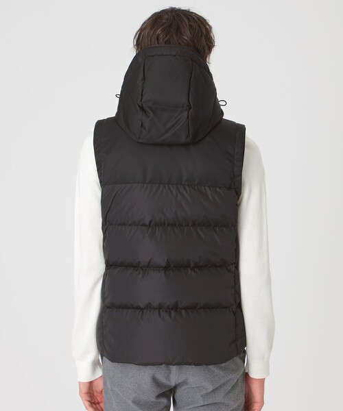 BLACK LABEL CRESTBRIDGE(ブラックレーベル・クレストブリッジ)の「ファブリックコンビダウンベスト(ブルゾン・メンズ・ブラック・M/XL/L)」の5枚目の写真