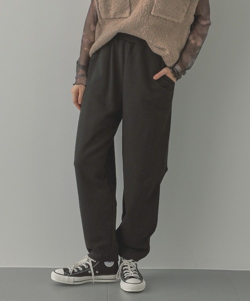 saloon（サルーン）の「SALOON(サルーン)/コクーンスウェットパンツ（スウェットパンツ・レディース・ライトグレー/ブラック/カーキ/アイボリー・FREE）」の2枚目の写真