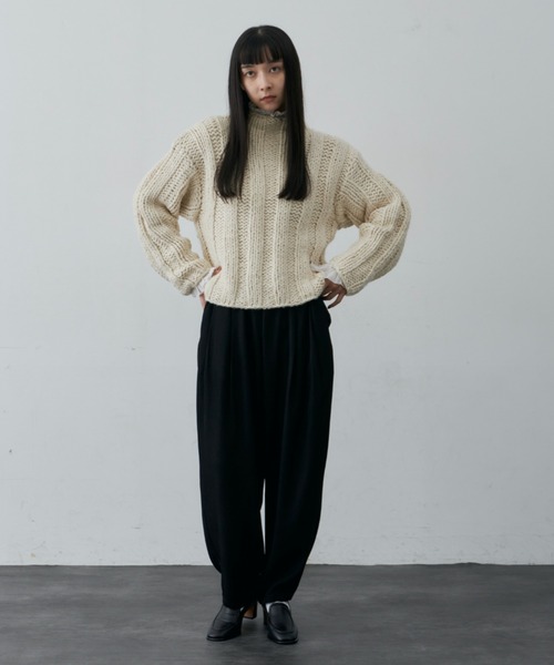 Libra Cue（リブラ キュー）の「ルーズシルエットタックスラックスパンツ（スラックス・レディース・カーキ/ブラック・FREE）」の6枚目の写真