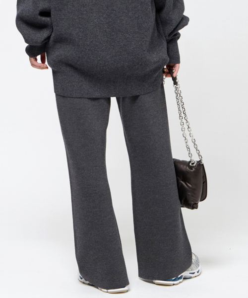 AP STUDIO（エーピーストゥディオ）の「スムージーニットパンツ（その他パンツ・レディース・ネイビー/ウッド/グレー・36/38）」の9枚目の写真