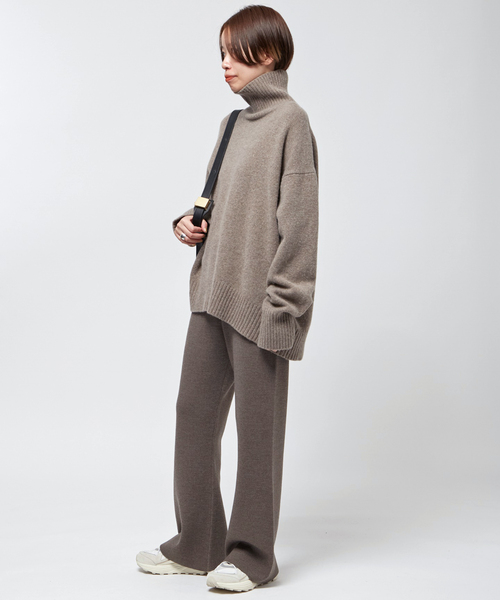 AP STUDIO（エーピーストゥディオ）の「スムージーニットパンツ（その他パンツ・レディース・ネイビー/ウッド/グレー・36/38）」の13枚目の写真