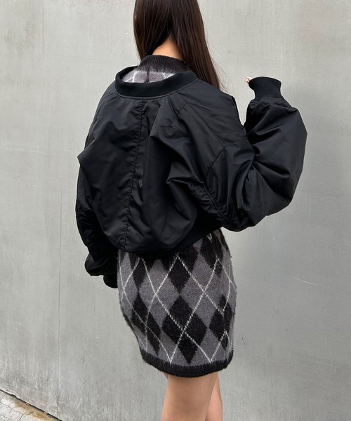 INGNI（イング）の「クロップド丈MA-1（MA-1・レディース・グレー/ブラック/カーキ・M）」の14枚目の写真