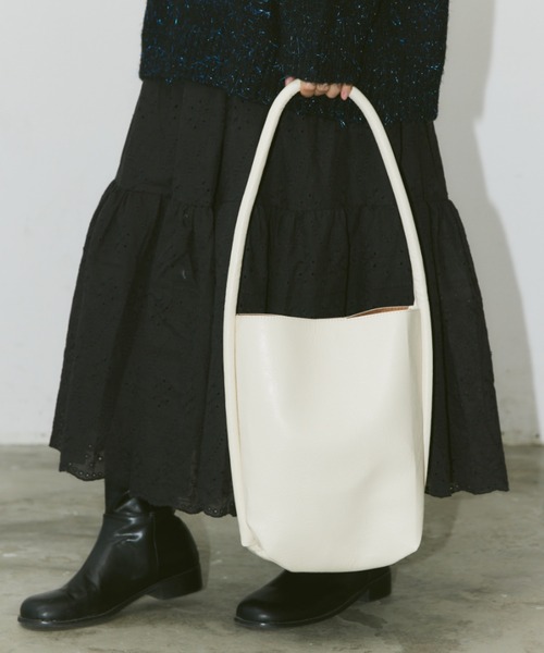 Libra Cue（リブラ キュー）の「ワンハンドルボックストート（トートバッグ・レディース・ブラック/アイボリー/ブラウン・FREE）」の2枚目の写真