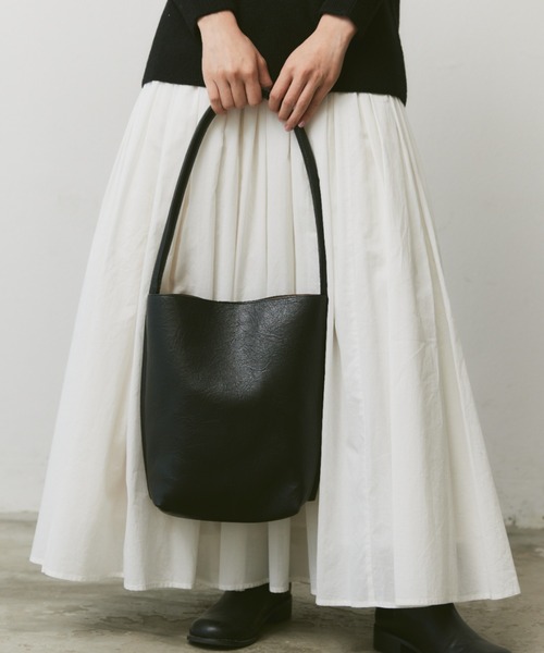 Libra Cue（リブラ キュー）の「ワンハンドルボックストート（トートバッグ・レディース・ブラック/アイボリー/ブラウン・FREE）」の12枚目の写真