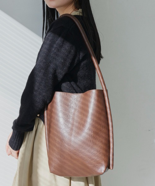 Libra Cue（リブラ キュー）の「ワンハンドルボックストート（トートバッグ・レディース・ブラック/アイボリー/ブラウン・FREE）」の16枚目の写真
