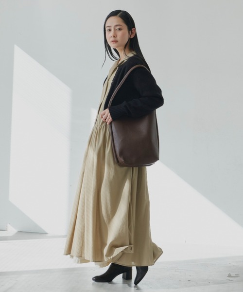 Libra Cue（リブラ キュー）の「ワンハンドルボックストート（トートバッグ・レディース・ブラック/アイボリー/ブラウン・FREE）」の18枚目の写真