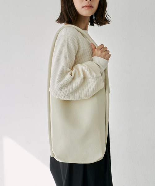 Libra Cue（リブラ キュー）の「ワンハンドルボックストート（トートバッグ・レディース・ブラック/アイボリー/ブラウン・FREE）」の21枚目の写真