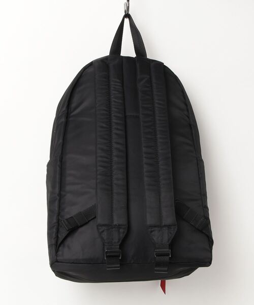 Alpha Industries（アルファインダストリーズ）の「パッチド デイパック コーデュラ（バックパック/リュック・メンズ・ブラック/グレー/ネイビー・FREE）」の4枚目の写真