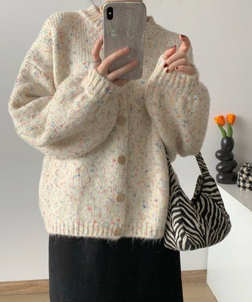 MILAE（ミレ）の「ミックスオーバーサイズニットカーディガン（カーディガン/ボレロ・レディース・オフホワイト/ライトパープル・FREE）」の4枚目の写真