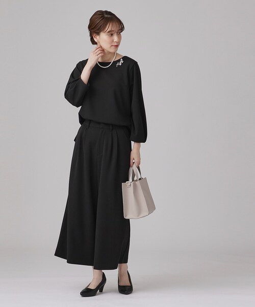 SHOO・LA・RUE(シューラルー)の「◆【通勤/デイリー/セットアップ可】カットジョーゼット お袖タック トップス(シャツ/ブラウス・レディース・ベージュ系その他7/ブラック系3・02/03/04)」の3枚目の写真