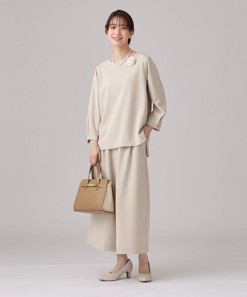 SHOO・LA・RUE(シューラルー)の「◆【通勤/デイリー/セットアップ可】カットジョーゼット お袖タック トップス(シャツ/ブラウス・レディース・ベージュ系その他7/ブラック系3・02/03/04)」の11枚目の写真