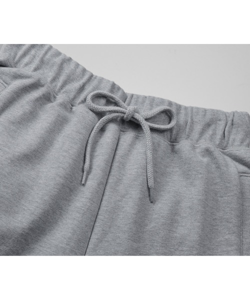 United Athle(ユナイテッドアスレ)の「United Athle/10.0オンス スウェット パンツ(裏パイル)(裾シャーリング)(スウェットパンツ・メンズ・ブラック/ミックスグレー/ネイビー・MEDIUM/LARGE/X-LARGE)」の5枚目の写真